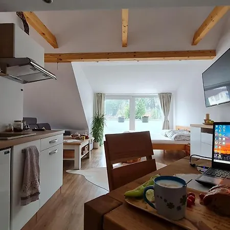 בית אירוח Piano *