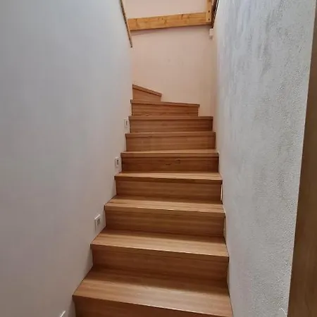 Piano Alloggio in famiglia